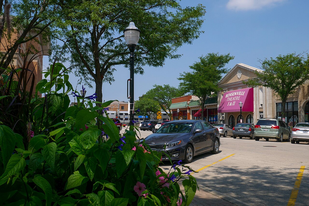 Bensenville, Illinois — Bensenville Downtown 2017 01